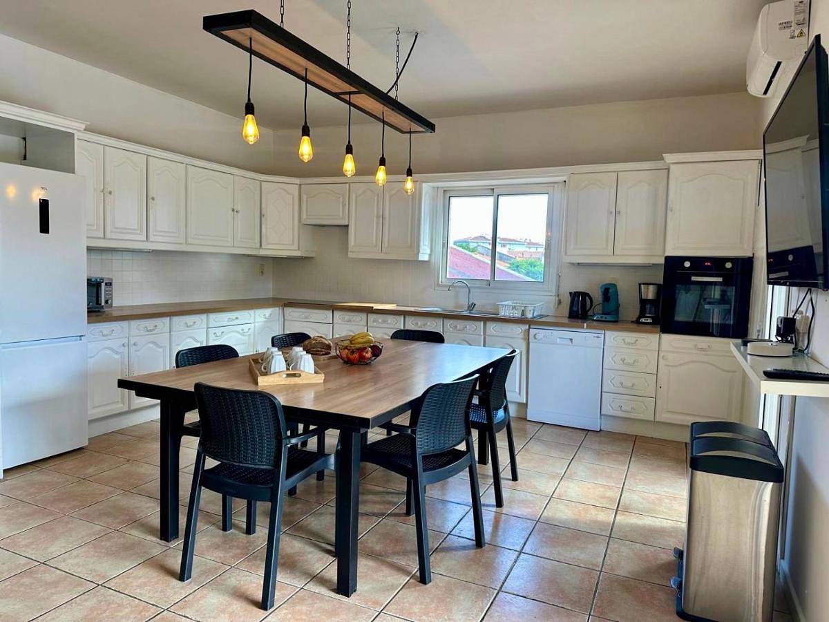 Appartement entier, Le Familia,T5 avec terrasse,parking privé et Clim, idéal famille et professionnels in Perpignan, Côte méditerranéenne (France)