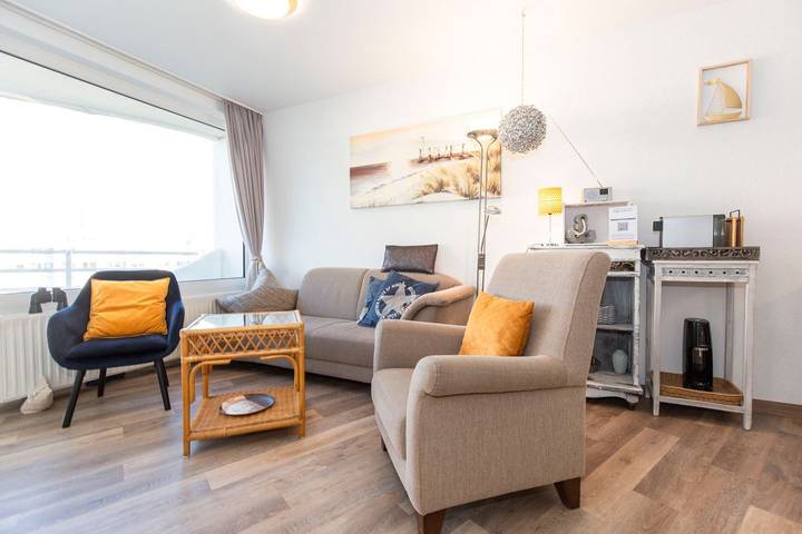 Ferienwohnung für 3 Personen, mit Sauna und Balkon in Döse