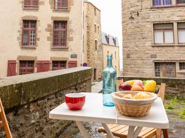 Gîte pour 3 personnes, avec terrasse dans Plage Du Bon Secours Saint Malo