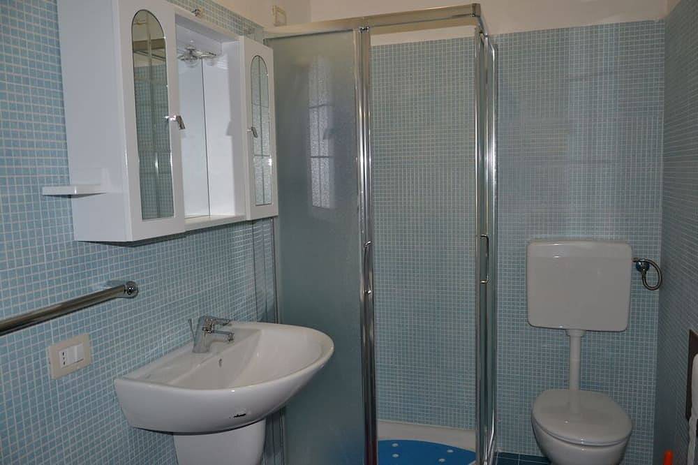 Entire apartment, Two-room attic apartment with terrace with 360° sea view in Teramo Province