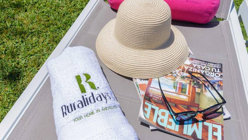 Finca für 6 Personen, mit Balkon/Terrasse und Pool in Los Alcornocales - 4