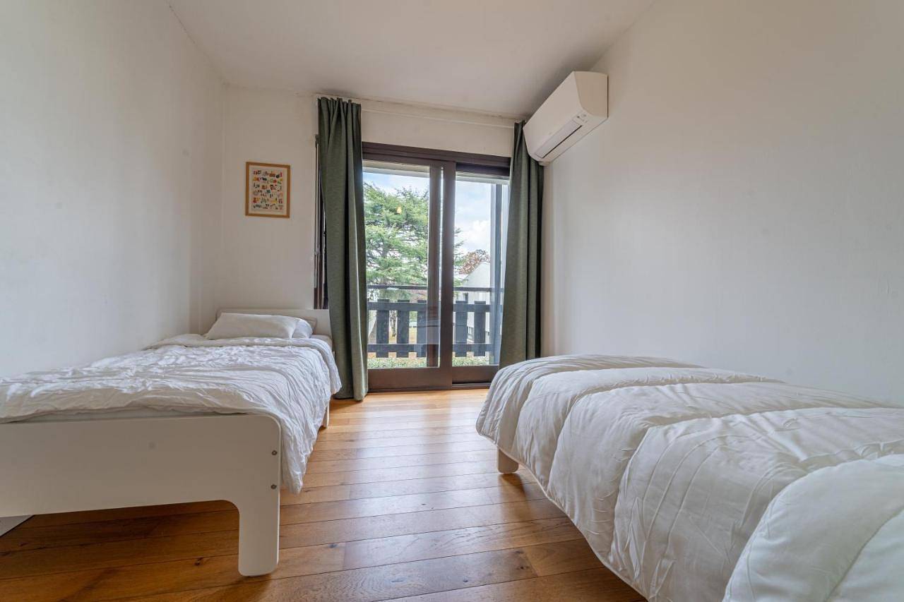 Appartement entier, Three-Bedroom Apartment in Le Bouscat, Région de Bordeaux
