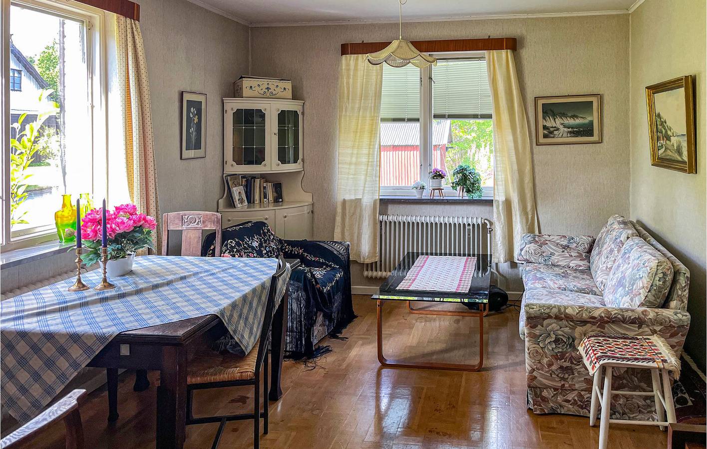 Ferienhaus für 4 Personen mit Terrasse in Rörvik, Jönköpings län