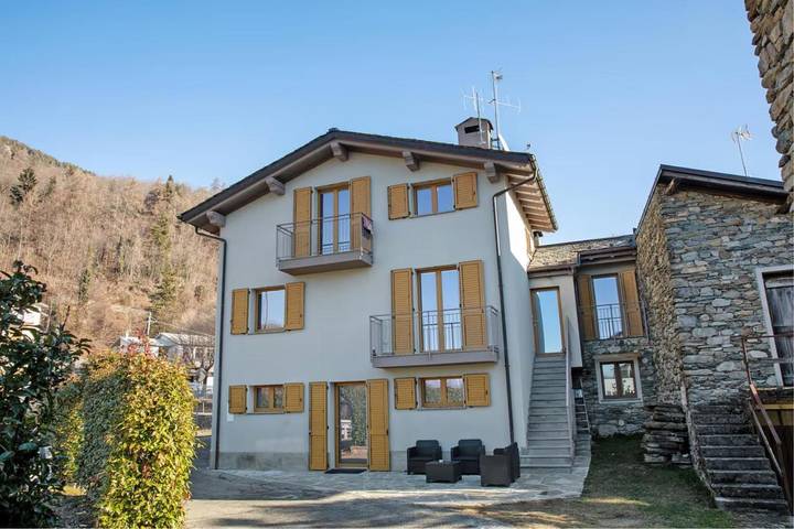 Appartamento per 4 persone, con Terrazza e Panorama a Sondrio