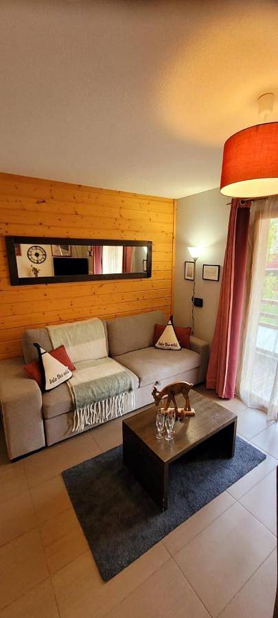 Gîte pour 4 personnes, avec balcon ainsi que piscine et vue dans Office De Tourisme De Font Romeu - 4