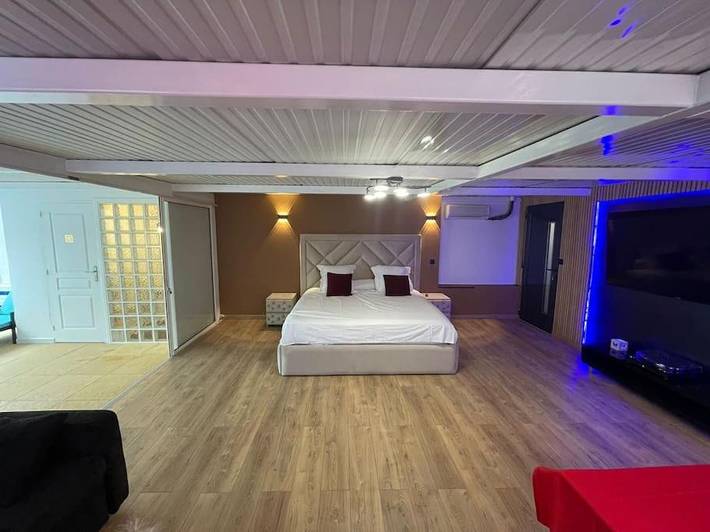 Gîte pour 2 personnes, avec piscine à Pierrefitte-sur-Seine - 3