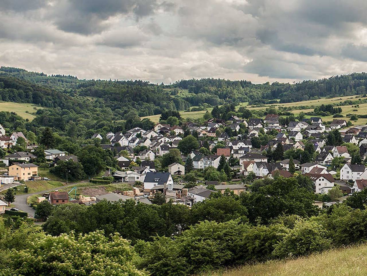 Ganze Ferienwohnung, Heidi`s  Ferienhaus - Heidis Ferienhaus in Mittenaar, Naturpark Lahn-Dill-Bergland