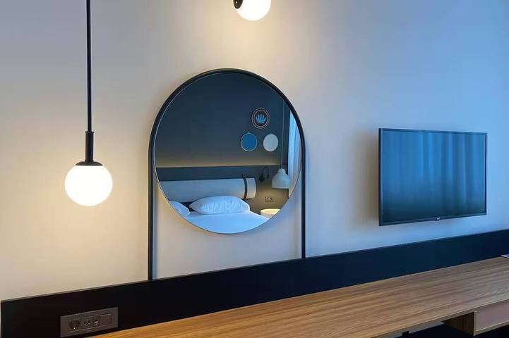 Relaxing Place Near Wooded Trails — Comfortable Stay with Free Parking Included in Oisterwijk, Nordbrabant