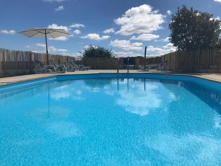 Casa de vacaciones para 8 personas, con piscina además de jardín y vistas - 1
