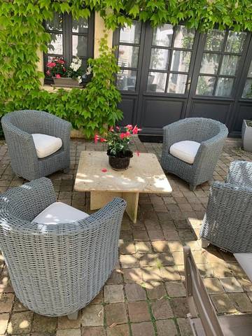 Gîte pour 5 personnes, avec terrasse à Chalais