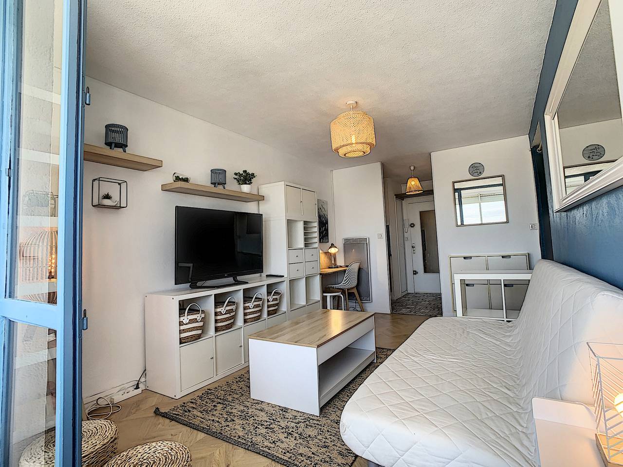 Estudio entero, Estudio Renovado Cerca de la Playa con Parking Privado in Mauguio, Côte d'Améthyste