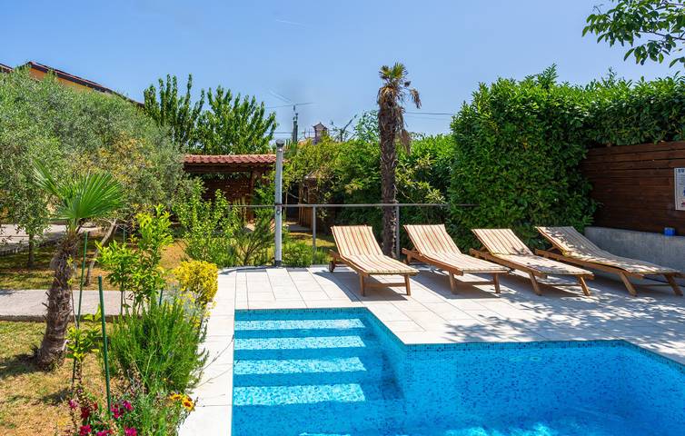 Villa für 10 Personen, mit Terrasse und Garten in Opatija Riviera