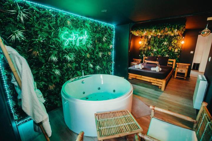 Gîte pour 2 personnes, avec jacuzzi à Espaly-Saint-Marcel - 3