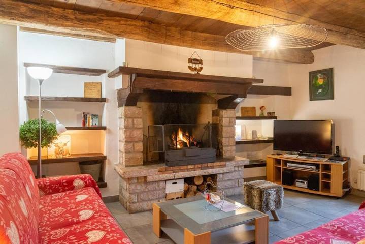 Location de vacances pour 10 personnes, avec balcon et jardin, animaux acceptés dans Saint-Pierre-de-Nogaret - 3