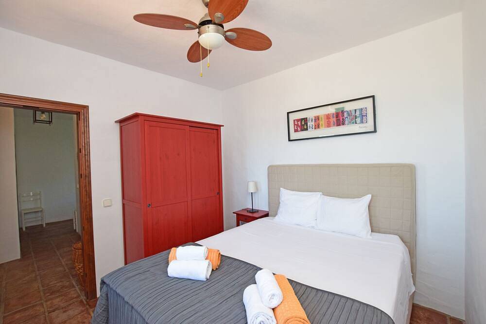Un Chalet acogedor con estupendas vistas al mar, Free Wifi in Playa de los Alemanes, Tarifa