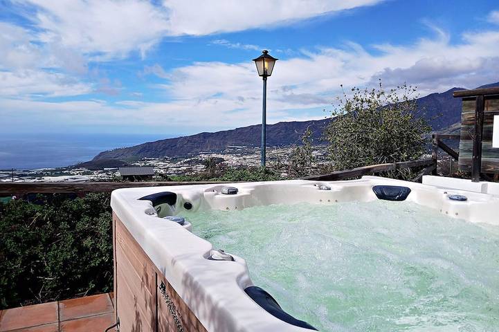 Finca mit Whirlpool für 4 Personen, mit Terrasse und Whirlpool auf La Palma
