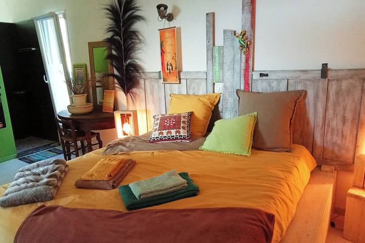 Location de vacances pour 2 personnes, avec piscine à Carnoules - 2