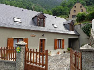 Gîte pour 5 personnes, avec terrasse, animaux acceptés dans Vizos