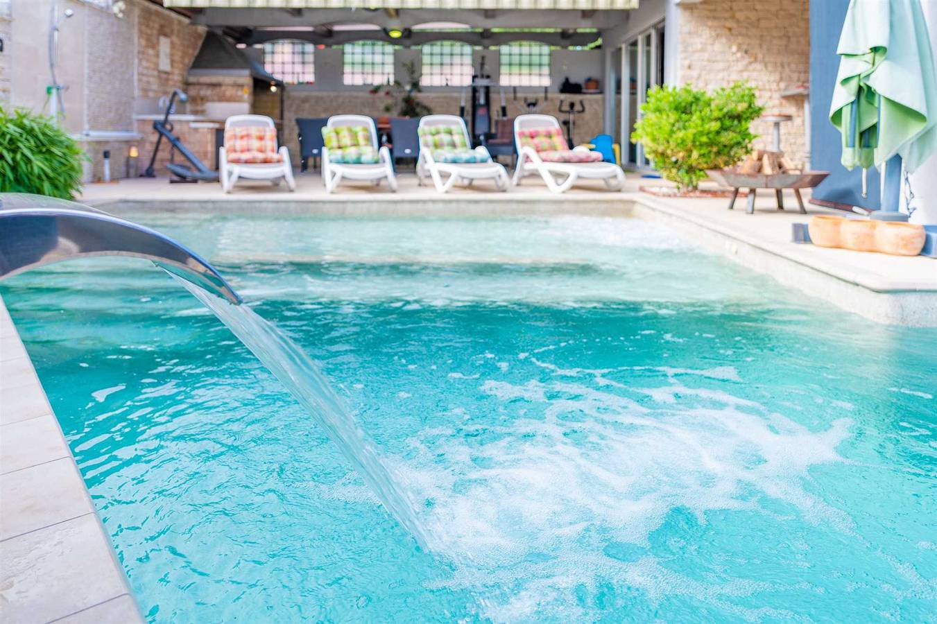 Ganze Wohnung, Villa Balu, eine charmante Wohnung mit Pool in der Nähe von Pula in Vinkuran, Südküste Istrien