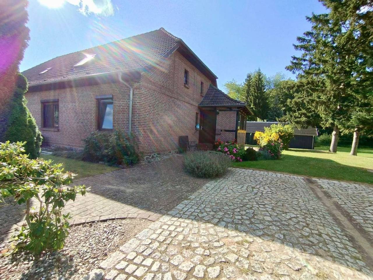 Ganze Ferienwohnung, Ferienhaus Auszeit - Ruhe und Natur pur - Ferienhaus in Güstrow - Umland, Mecklenburgische Seenplatte