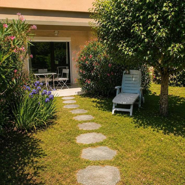 Gîte pour 8 personnes, avec Terrasse et Jardin à La Buisse
