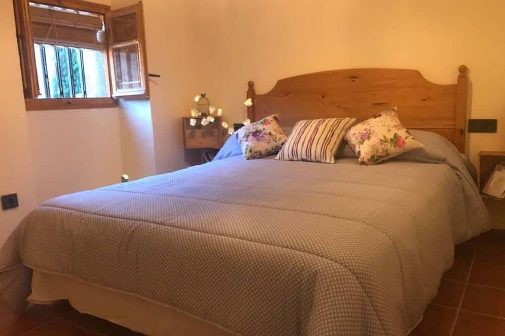 Acogedor Apartamento En  El Priorat, Con Magníficas Vistas Al Montsant in Torroja, Priorat