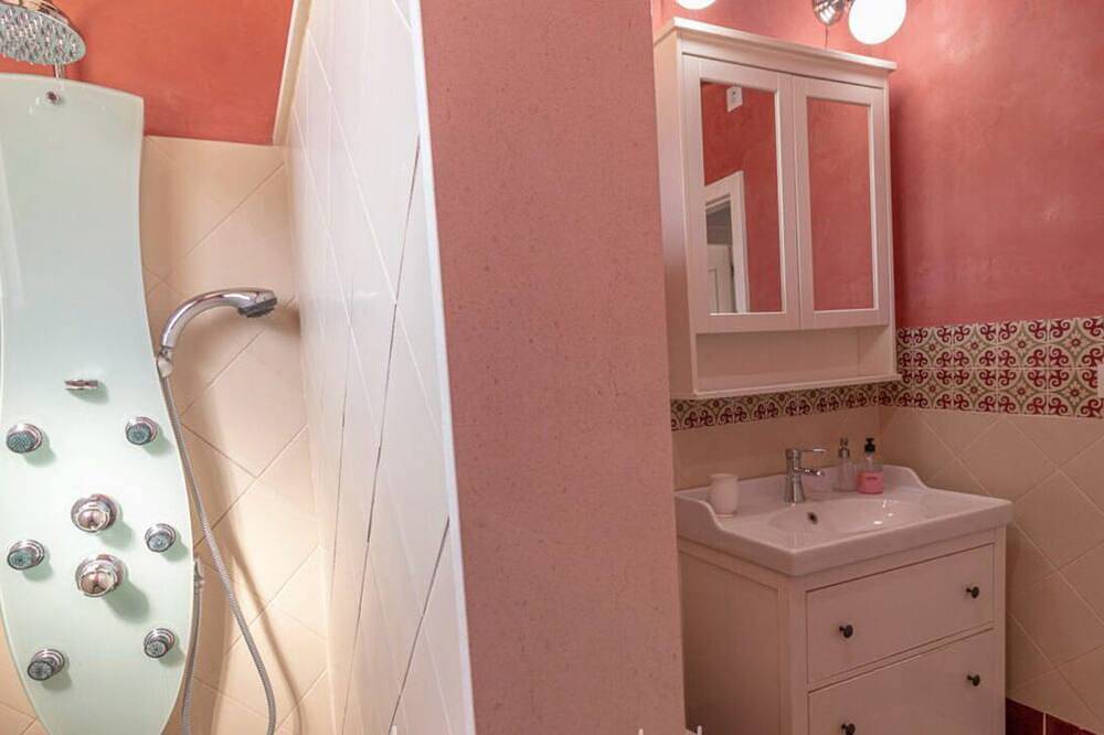 House in the Sierra Norte de Sevilla ideal for disconnecting (ideal for pets) in Lora del Río, Sevilla Provinz