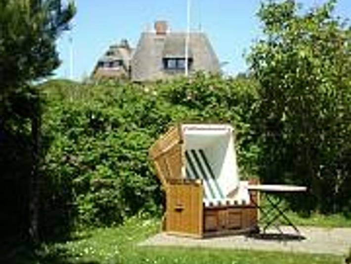 Ganze Ferienwohnung, Landhaus Ruusenhüs - Landhaus Ruusenhüs App. Ruu 01 in Rantum, Sylt (Gemeinde)