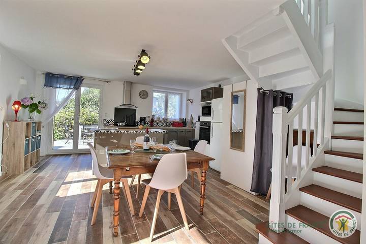 Casa de huéspedes para 5 personas, con terraza y jardín - 1