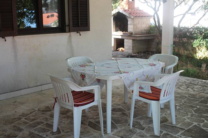 Ferienwohnung für 5 Personen, mit Balkon/Terrasse auf Ciovo