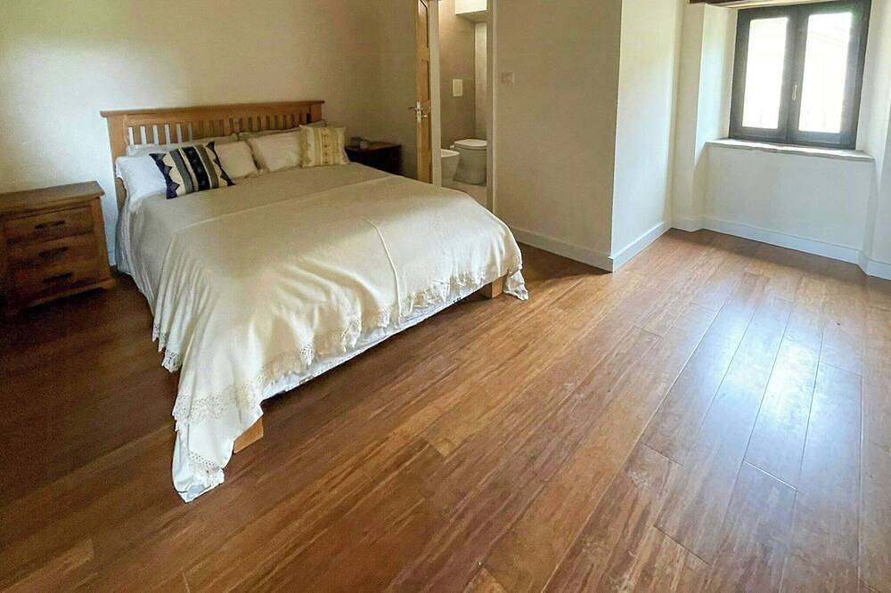Villa in arenaria nei pressi di Gualdo in Gualdo, Parco nazionale dei Monti Sibillini