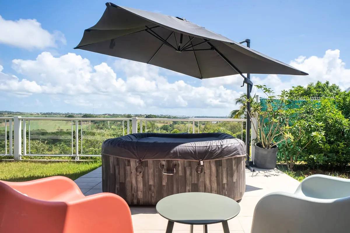 Maisons & Villas pour 10 Personnes in Petit-Bourg, Guadeloupe