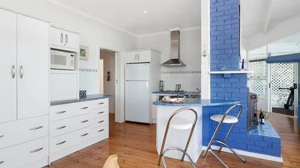 Holiday Home for 8 People in Carrickalinga, District Council of Yankalilla, Photo 2