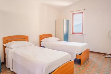 Villa per 6 Persone in Torri del Benaco, Prealpi Gardesane, Foto 3
