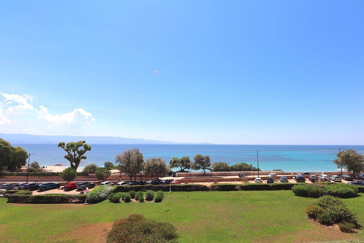 Appartement entier, Duplex Apartment in Ajaccio, Golfe D'Ajaccio