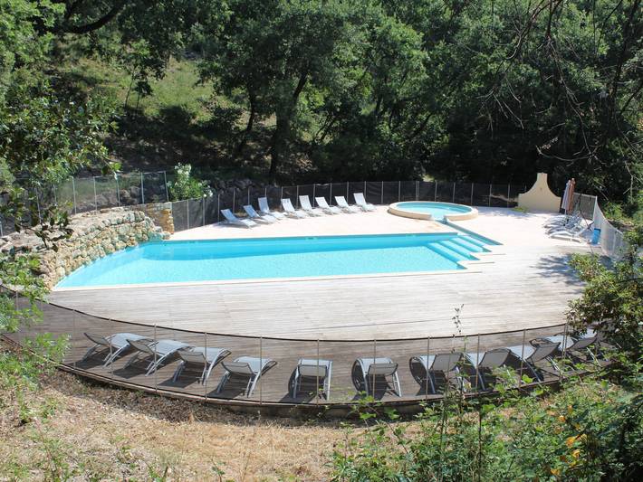 Location de vacances pour 9 personnes, avec terrasse et bassin pour enfant à Draguignan - 2