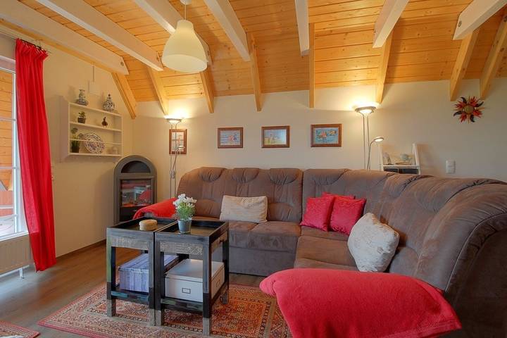 Ferienhaus für 4 Personen, mit Terrasse und Garten in Wremen