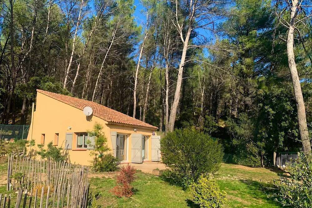 En Provence, lieu naturel et paisible. Piscine en Juillet/Aout/Septembre in La Bouilladisse, Côte méditerranéenne (France)