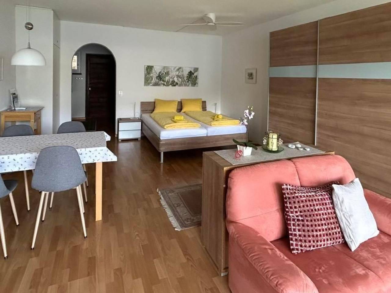 Ganze Wohnung, Residenza Viramonte - Casa Aurelia, Wohnung 6 in Piazzogna, Gambarogno