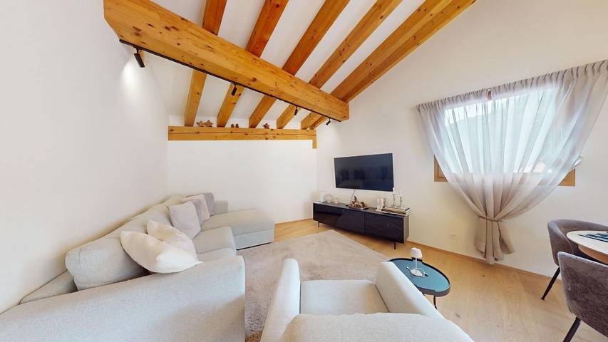 Ferienwohnung für 4 Personen, mit Balkon und Ausblick in Sils im Engadin/Segl - 2