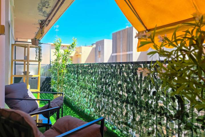 Gîte pour 4 personnes, avec terrasse dans Plage Magnan - 2