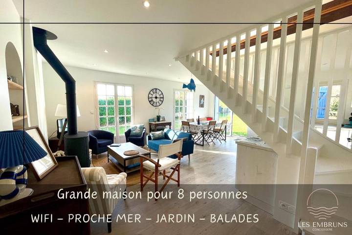 Location de vacances pour 8 personnes, avec vue et jardin dans Ilot De De Saint Cado