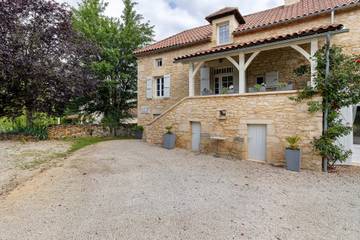 Cottage for 2 People in Montcabrier, Lot, Photo 2