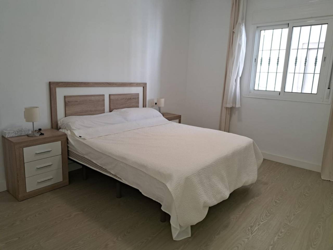 Entire apartment, Holiday apartment for 2 people with balcony in La Cala de Mijas, Mijas