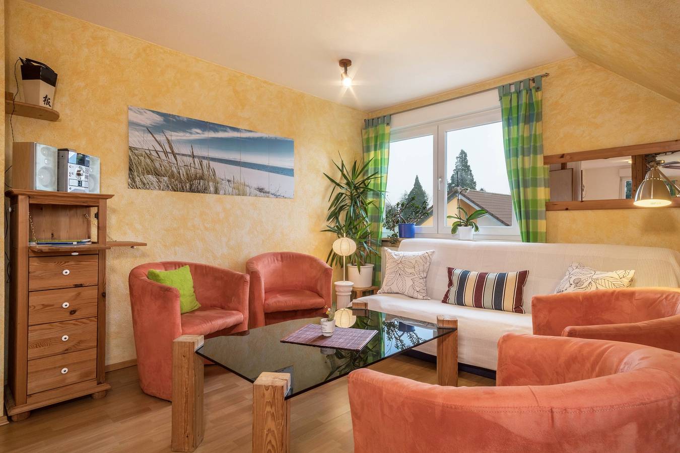 Ganze Wohnung, Ferienwohnung "Tasoli" im Dachgeschoss mit Bergblick und Balkon in Lindau, Bayerisch Schwaben