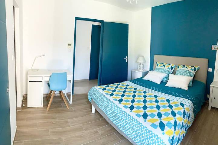 Location de vacances pour 4 personnes, avec jardin et terrasse à Langlade - 2