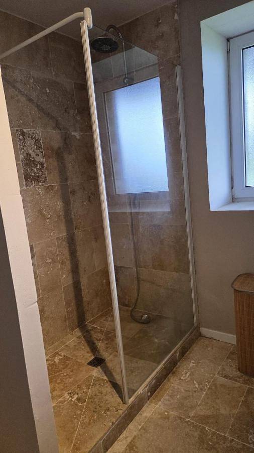 Location de vacances pour 4 personnes, avec terrasse et jardin à Brains-sur-Gée - 4