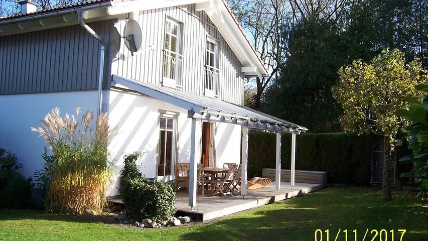 Ferienhaus für 6 Personen, mit Garten