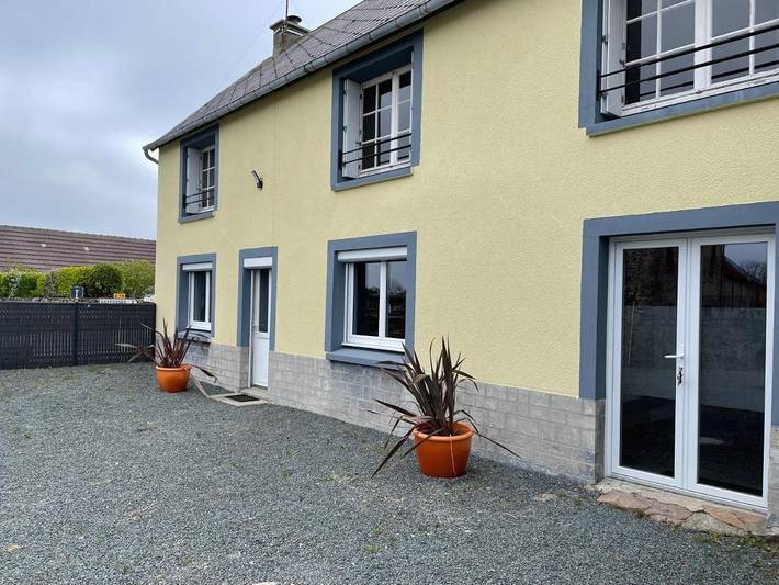 Location de vacances pour 8 personnes, avec jardin, adapté aux familles à Anneville-sur-Mer - 3