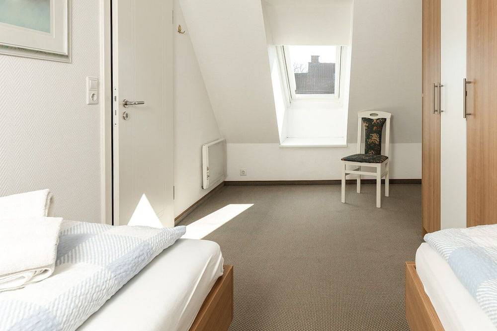 Entire apartment, Family-friendly vacation apartment with garden in quiet Ostdorf in Juist